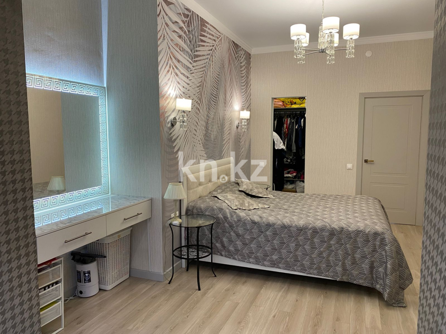 Продажа 4-комнатной квартиры, 147 м², ул. Таттимбета, дом  19/14 - Продажа  четырехкомнатных квартир в Караганде с фото фото 16 из 40