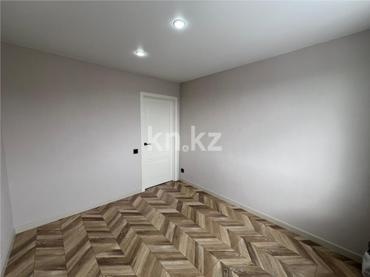 Продажа 4-комнатной квартиры, 76 м² в Караганде - фото 12