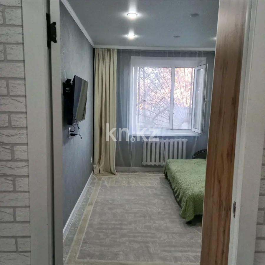 Продажа 1-комнатной квартиры, 30 м², мкр-н 19, дом  75 - Продажа  однокомнатных квартир в Караганде без посредников с фото фото 1 из 3