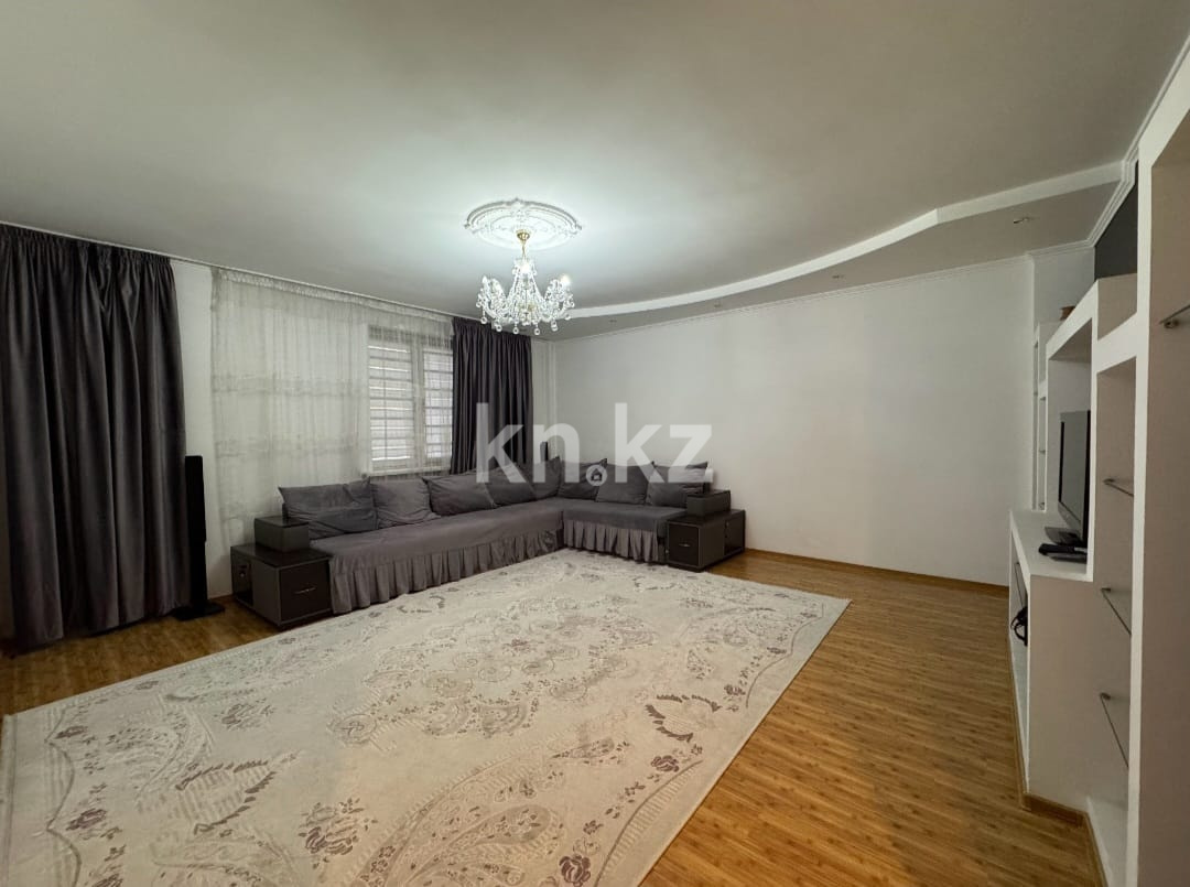 Продажа 2-комнатной квартиры, 73.1 м², ул. Торайгырова, дом  25 в Алматы