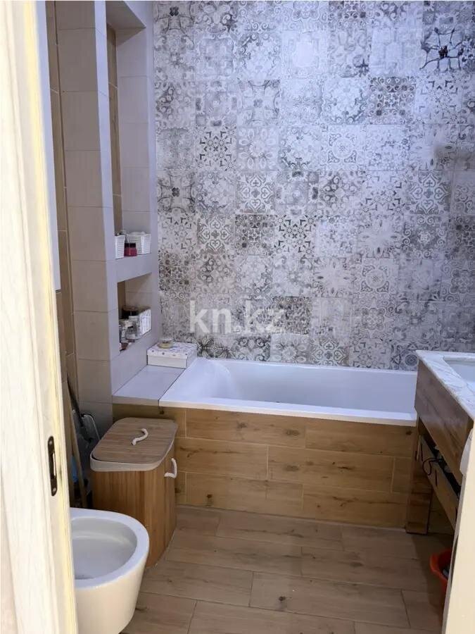 Продажа 4-комнатной квартиры, 88 м² в Алматы - фото 5