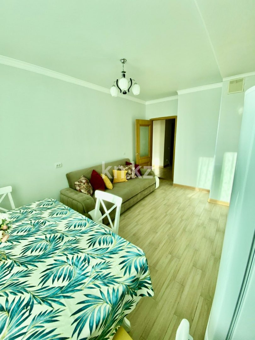 Аренда 3-комнатной квартиры посуточно, 75 м², пр. Кабанбай батыра, дом  48 - ул. Керей, Жанибек хандар - Аренда квартир посуточно в Астане с фото фото 6 из 27