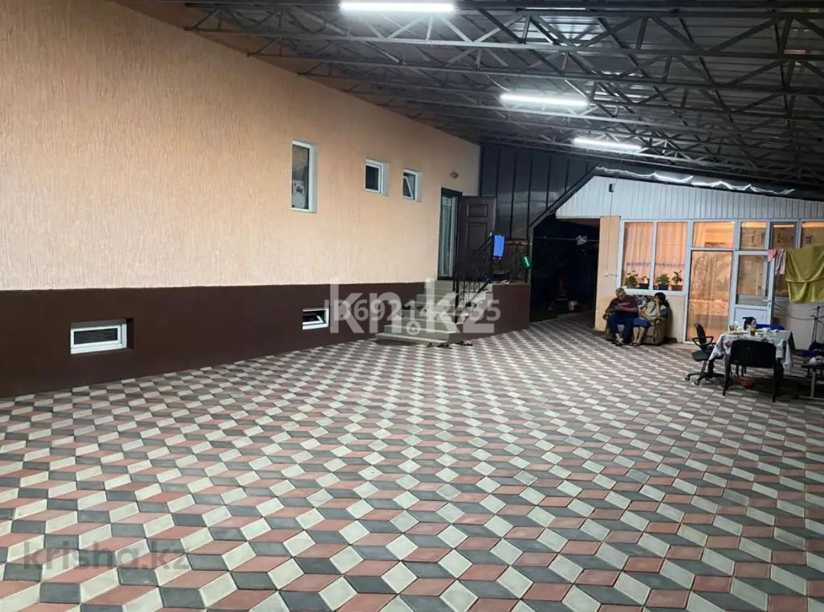 Продажа 7-комнатного дома, 240 м², Жарокова, дом  7 - Продажа домов, коттеджей в Алматинской области фото 1 из 7