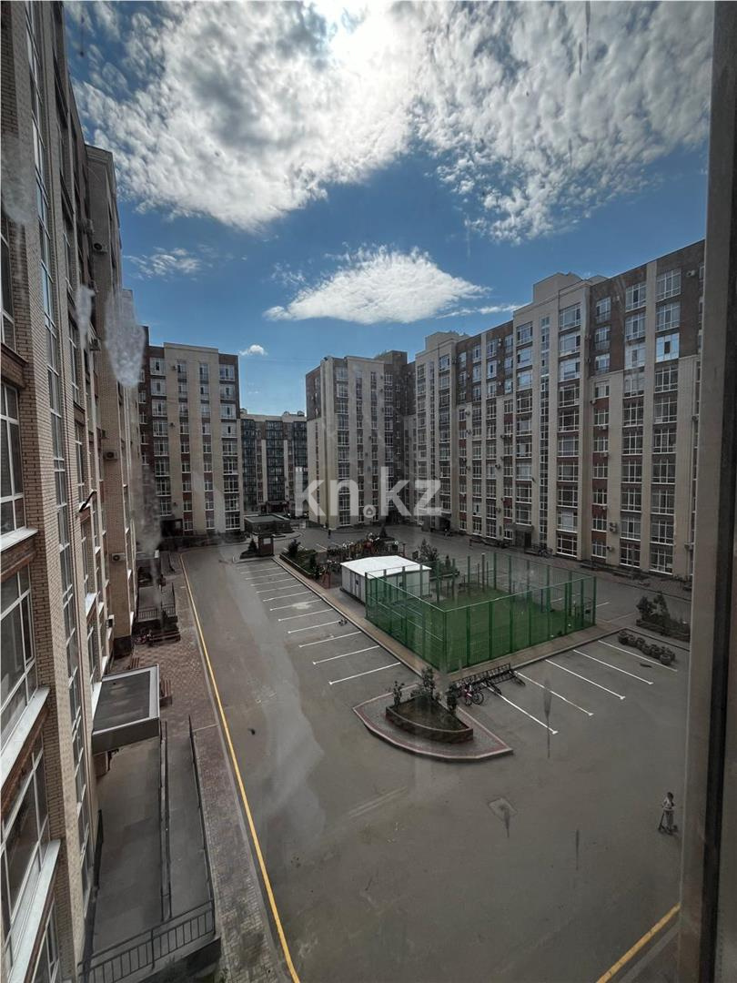 Продажа 2-комнатной квартиры, 65 м², ул. Ашимова, дом  21 блок А в Караганде - фото 9