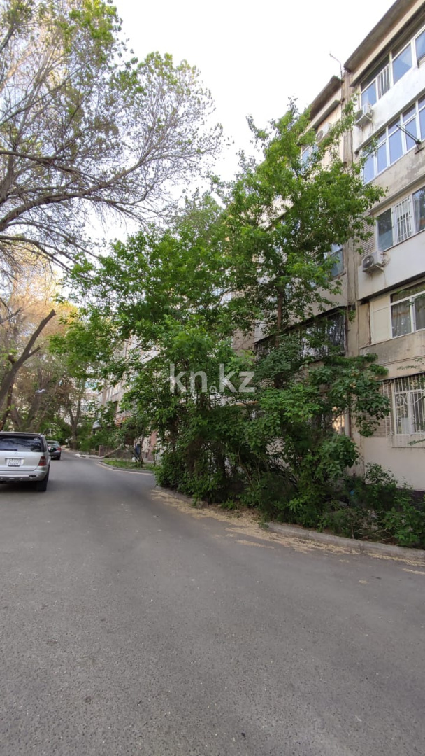 Продажа 2-комнатной квартиры, 48 м², Абая, дом  161 - Продажа квартир в Таразе фото 1 из 22