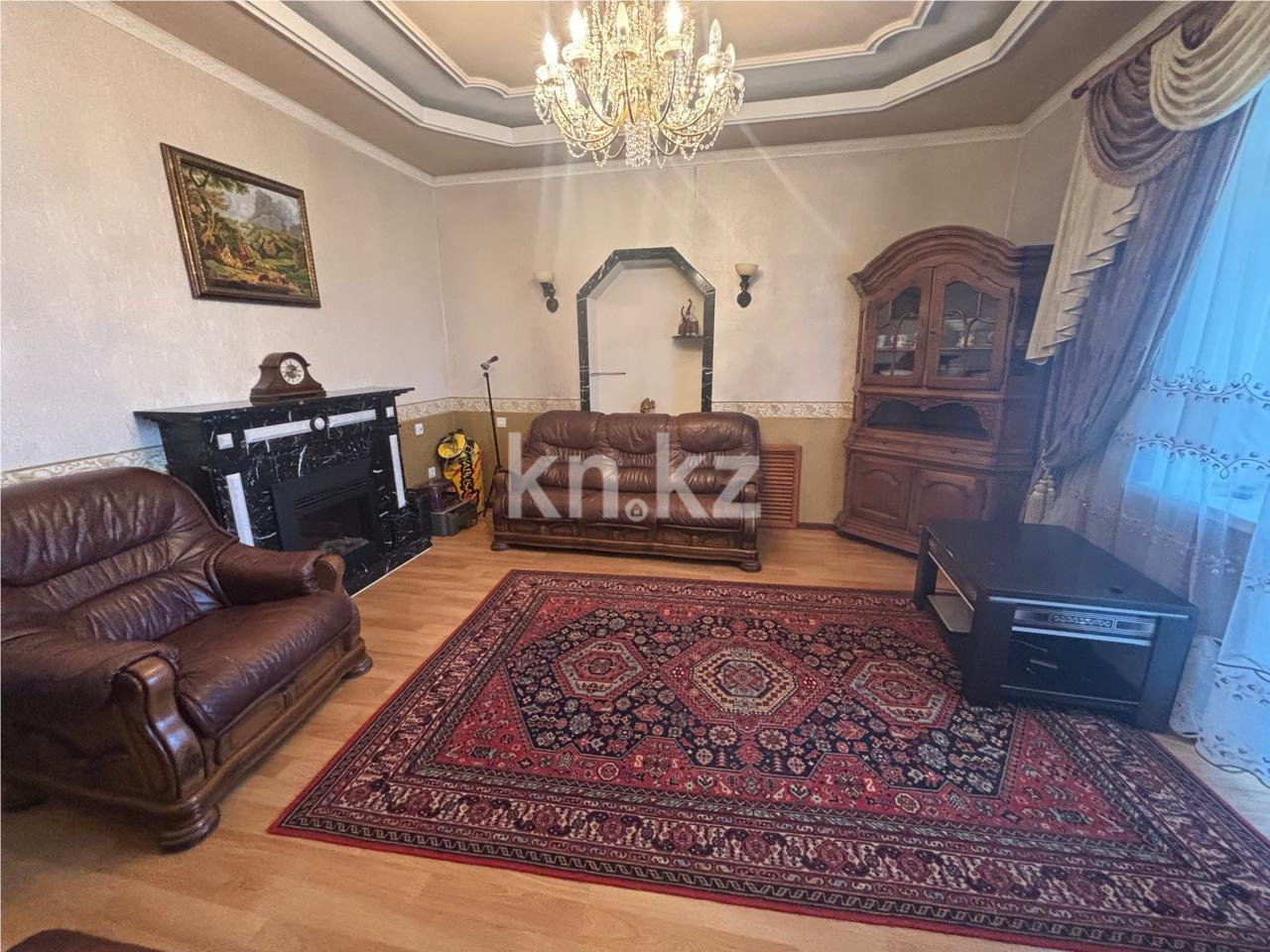 Продажа 3-комнатной квартиры, 71 м², ул. Победы - Продажа квартир в Караганде фото 1 из 13