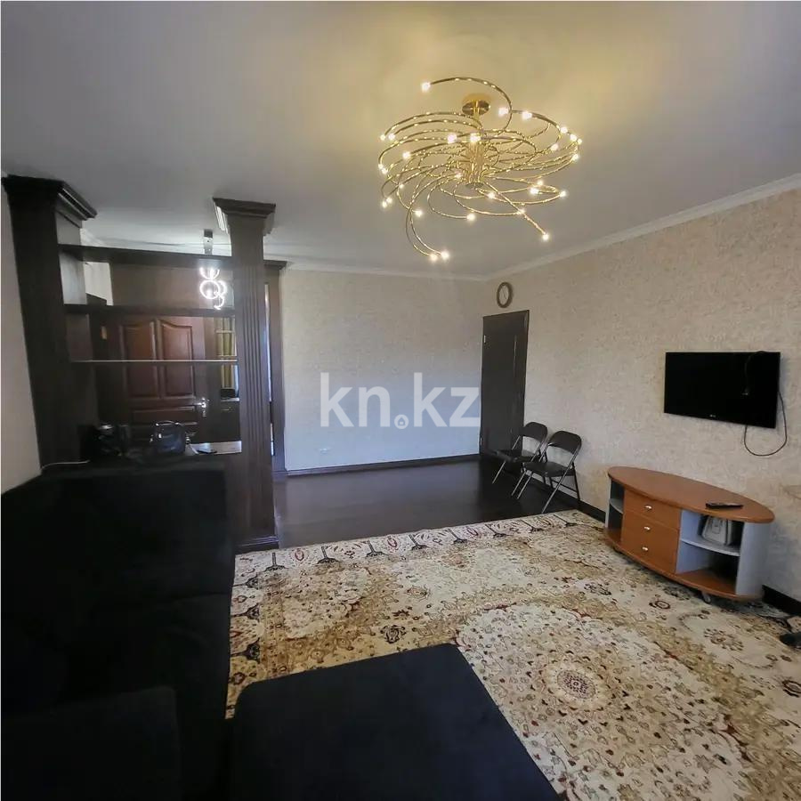 Продажа 3-комнатной квартиры, 65.5 м², мкр. Самал-2, дом  30 - Продажа квартир в Алматы фото 1 из 6