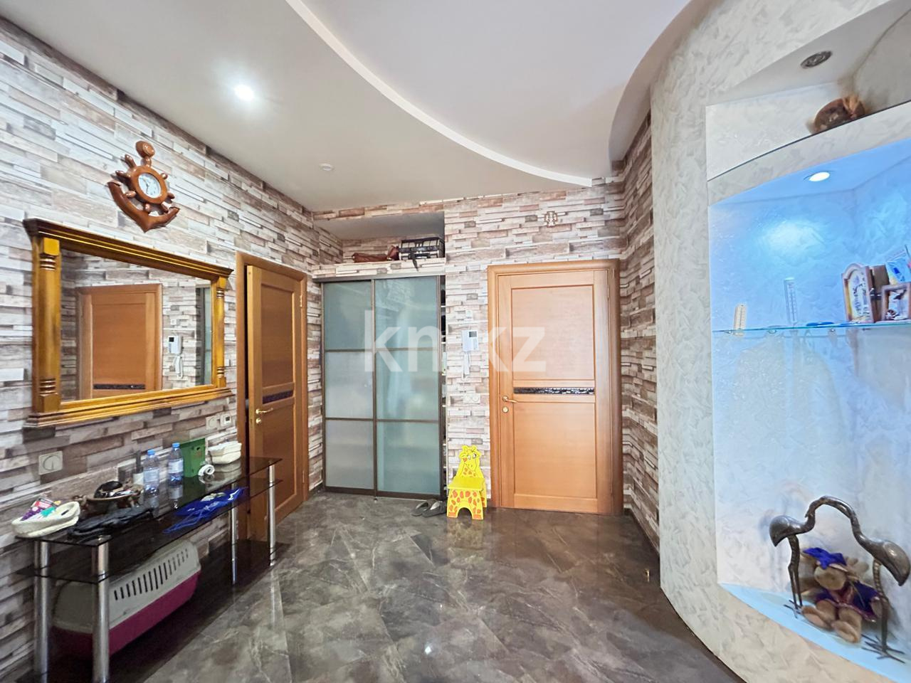 Продажа 5-комнатной квартиры, 162 м², пр. Республики - Продажа  пятикомнатных квартир в новостройках Астаны фото 16 из 28