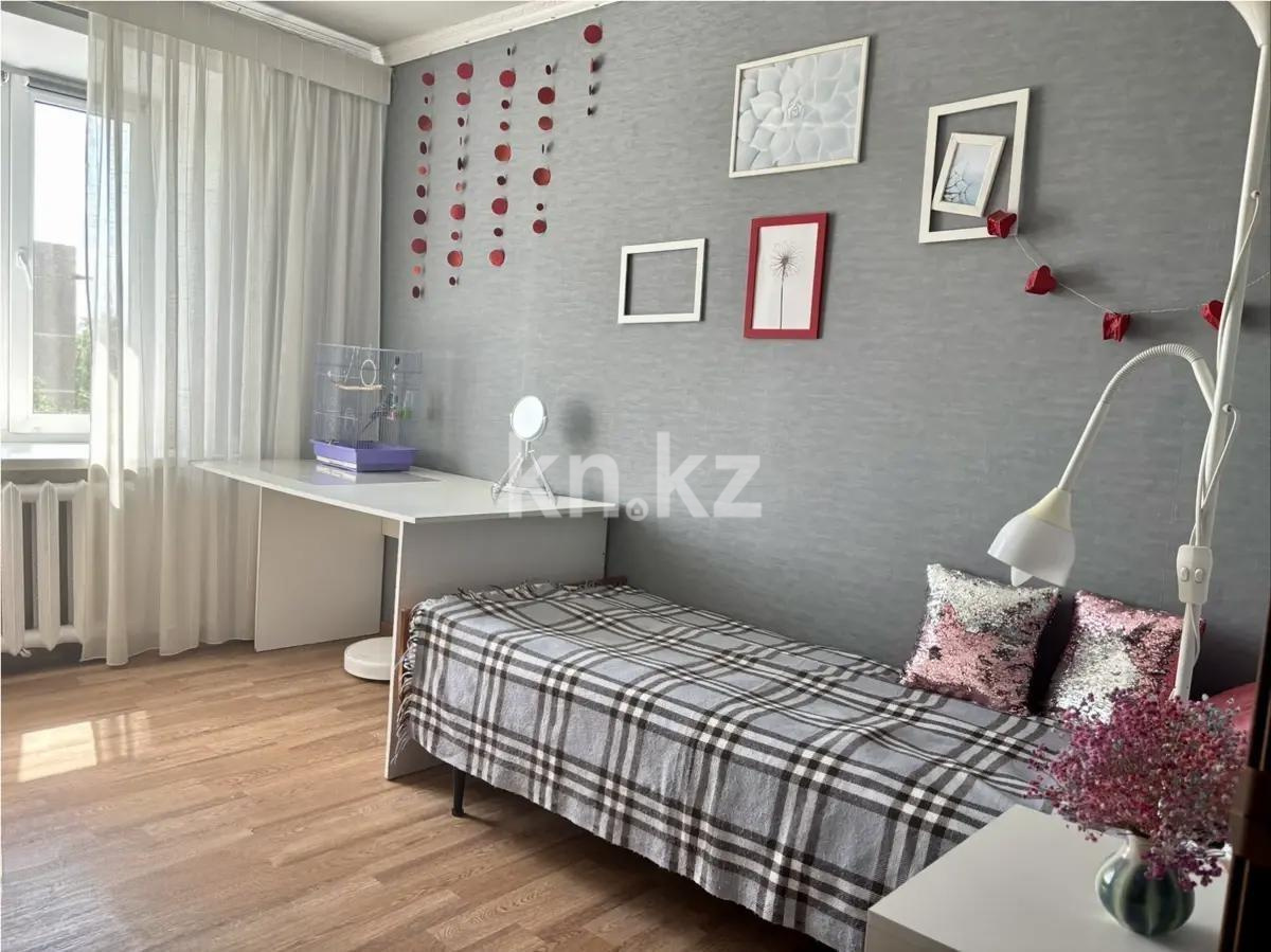 Продажа 3-комнатной квартиры, 62 м², мкр-н 18, дом  7 в Караганде - фото 3