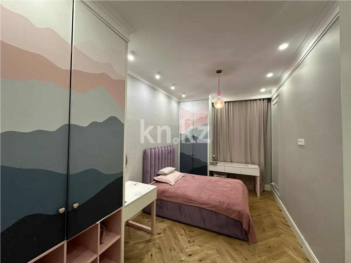 Продажа 4-комнатной квартиры, 120 м² - Продажа  четырехкомнатных квартир в Алматы без посредников фото 1 из 4