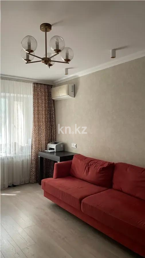 Продажа 3-комнатной квартиры, 57.8 м², пр. Абылай хана, дом  19/1 - Продажа квартир в Астане фото 1 из 6