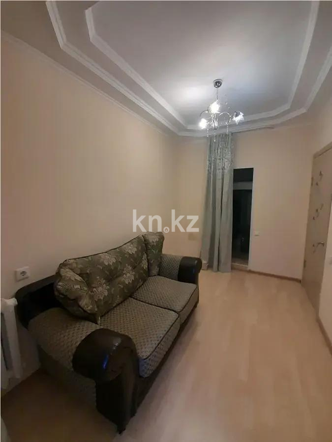 Продажа 2-комнатной квартиры, 40 м², пр. Абая, дом  92/2 - Продажа квартир в Казахстане фото 1 из 4