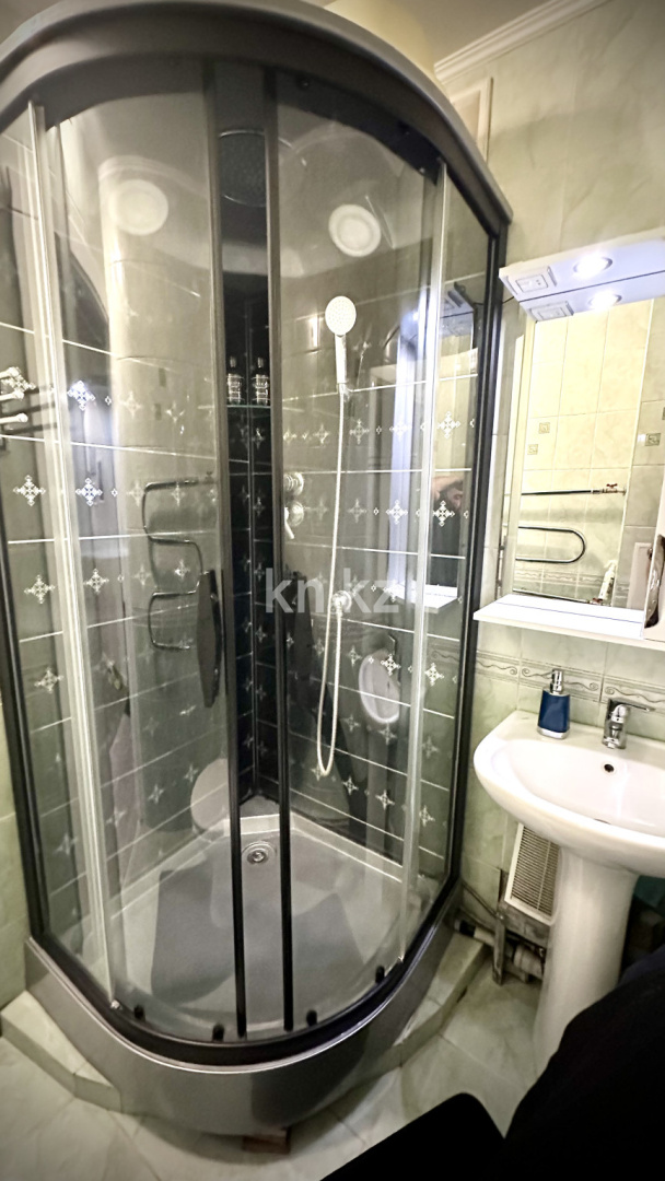 Аренда 2-комнатной квартиры посуточно, 48 м², ул. Си Синхая, дом  18 - Гагарина - Аренда  двухкомнатных квартир посуточно в Алматы фото 17 из 21