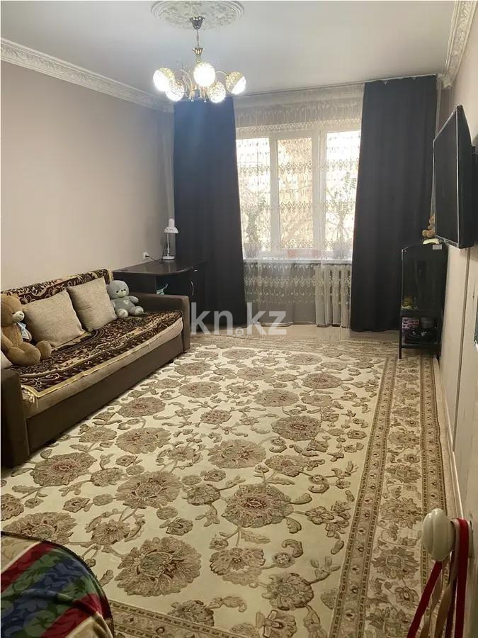 Продажа 2-комнатной квартиры, 51 м², мкр-н Аксай-4, дом  38 - Продажа квартир в Алматы фото 1 из 5