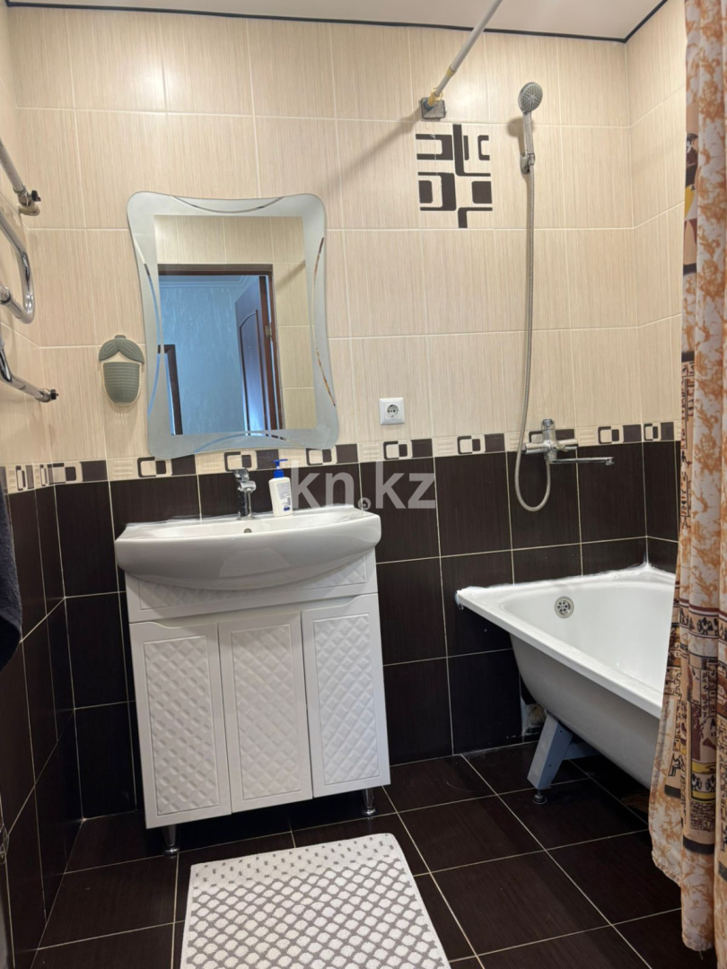 Аренда 2-комнатной квартиры, 60 м², ул. Сарайшык, дом  5а в Астане - фото 8
