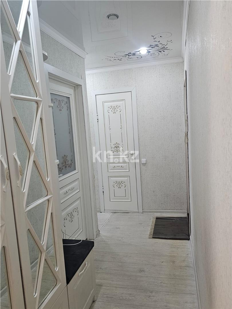 Продажа 4-комнатной квартиры, 60 м², ул. 6-й мик-н в Темиртау - фото 8