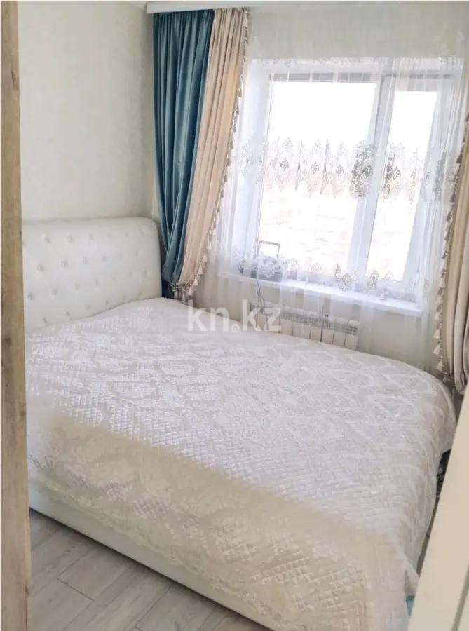 Продажа 4-комнатной квартиры, 76 м², мкр-н Гульдер-1, дом  1 - Продажа  четырехкомнатных квартир в Караганде фото 3 из 5