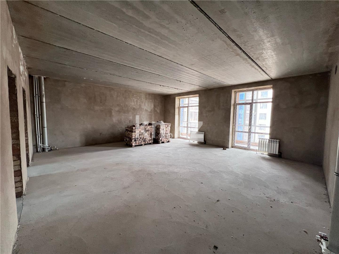 Продажа 4-комнатной квартиры, 120 м², 137 учетный квартал, дом  787 - Продажа  четырехкомнатных квартир в Караганде фото 3 из 12