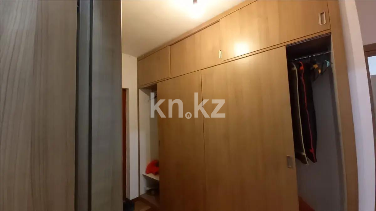 Продажа 1-комнатной квартиры, 40 м², пр. Аль-Фараби, дом  6 в Астане - фото 3