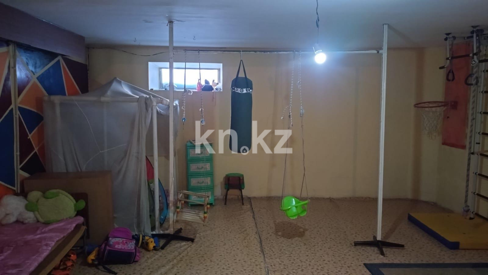 Продажа 8-комнатного дома, 450 м² - Продажа домов, коттеджей в Казахстане фото 17 из 25