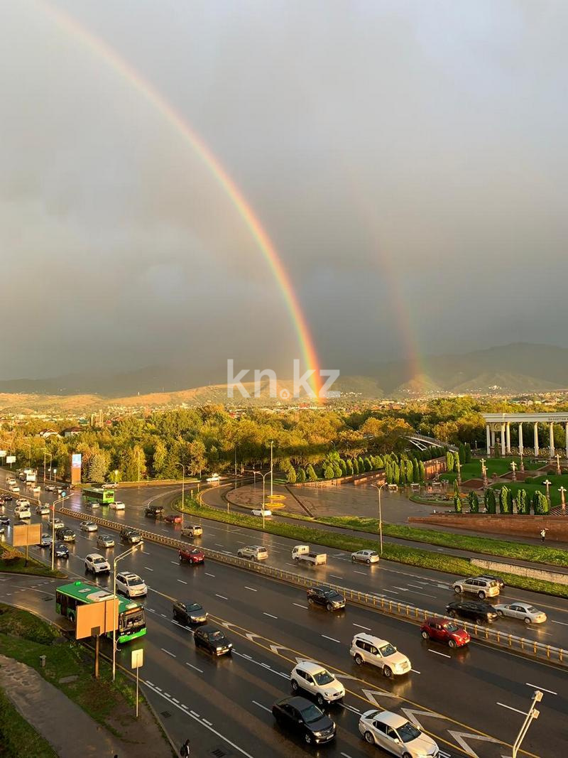 Продажа 4-комнатной квартиры, 90 м², мкр-н Орбита-2, дом  10 в Алматы - фото 2