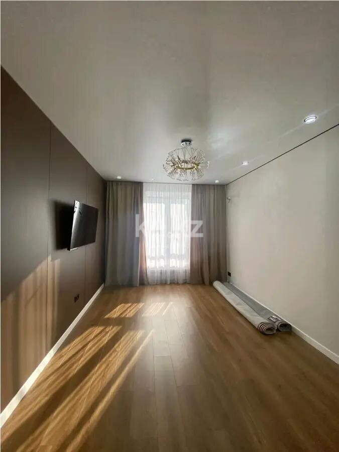 Продажа 1-комнатной квартиры, 37 м² в Астане