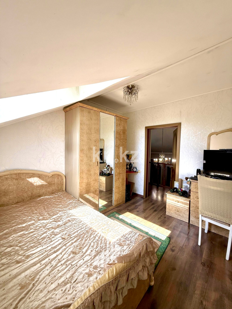 Продажа 4-комнатного дома, 200 м² в Караганде - фото 15