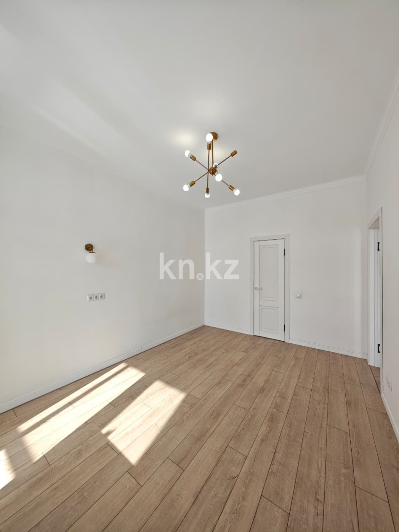 Продажа 3-комнатной квартиры, 90 м² в Караганде - фото 16