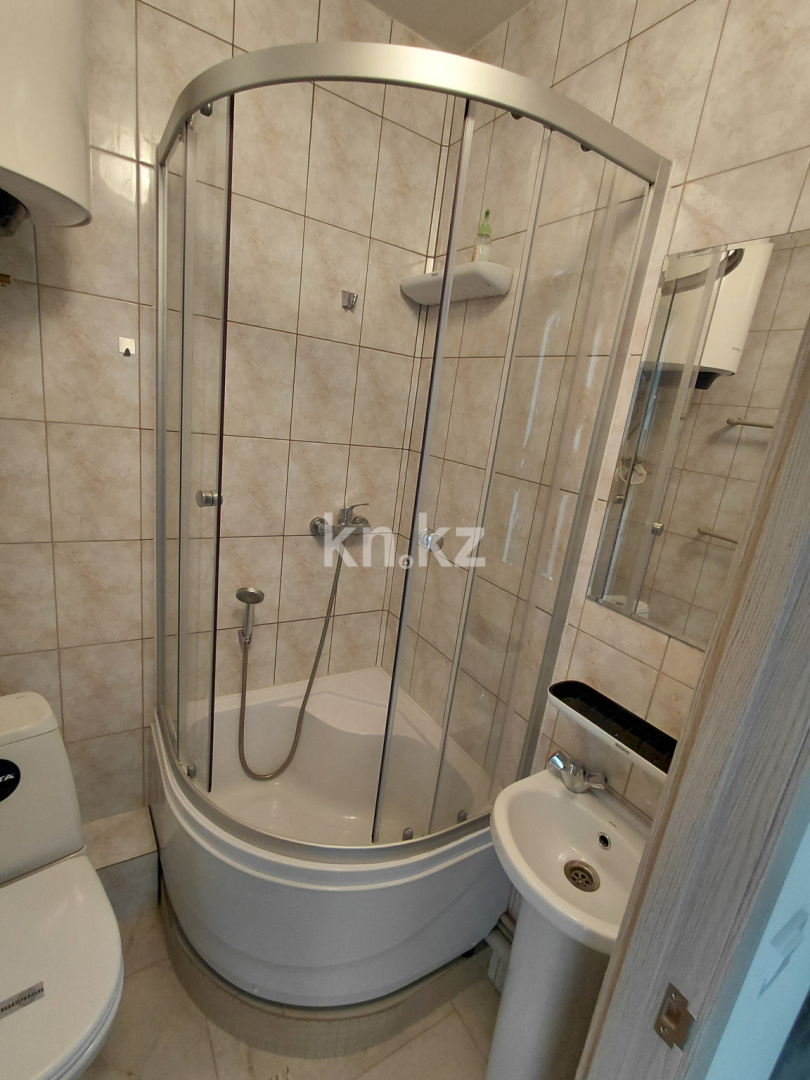 Аренда 1-комнатной квартиры посуточно, 32 м² - Недвижимость в Казахстане - страница 5 фото 3 из 3