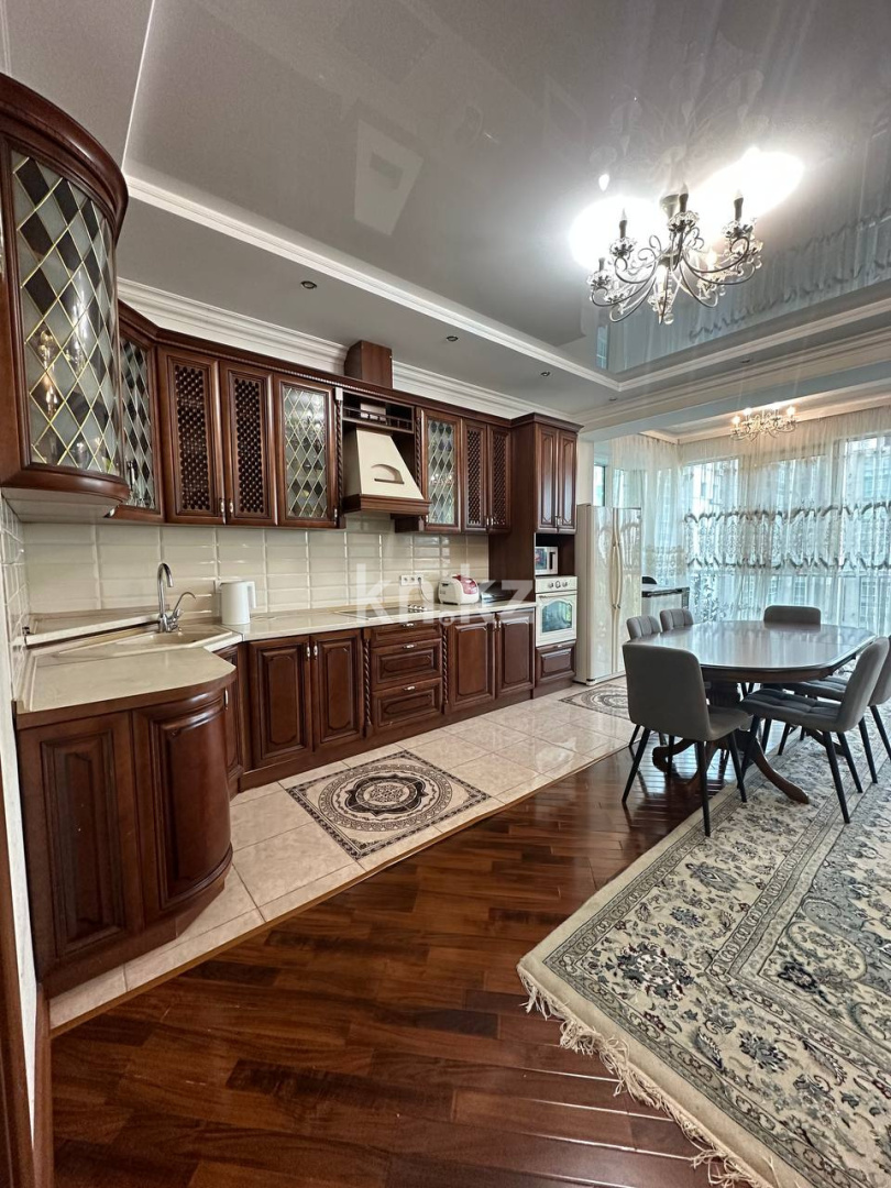 Продажа 3-комнатной квартиры, 113 м², ул. Жарокова, дом  230 - ул. Байкадамова - Продажа  трехкомнатных квартир в новостройках Алматы фото 1 из 21