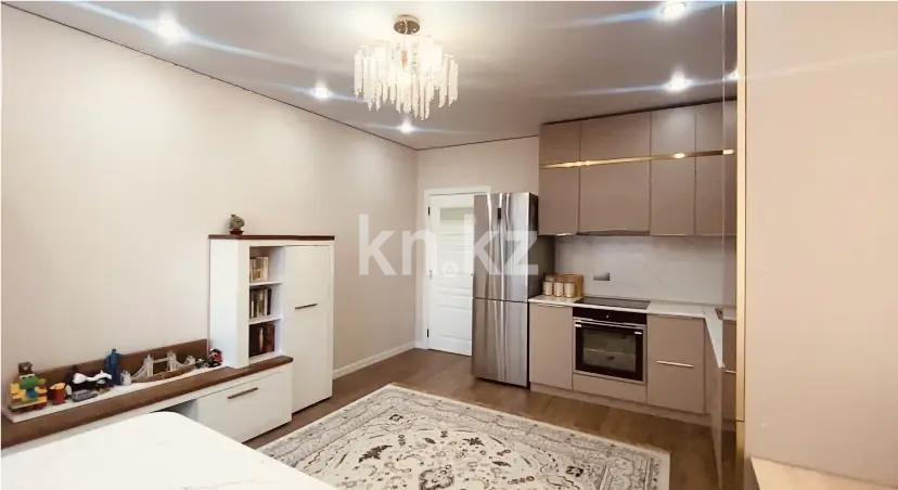 Продажа 3-комнатной квартиры, 100 м², ул. Сыганак, дом  32 в Астане - фото 5