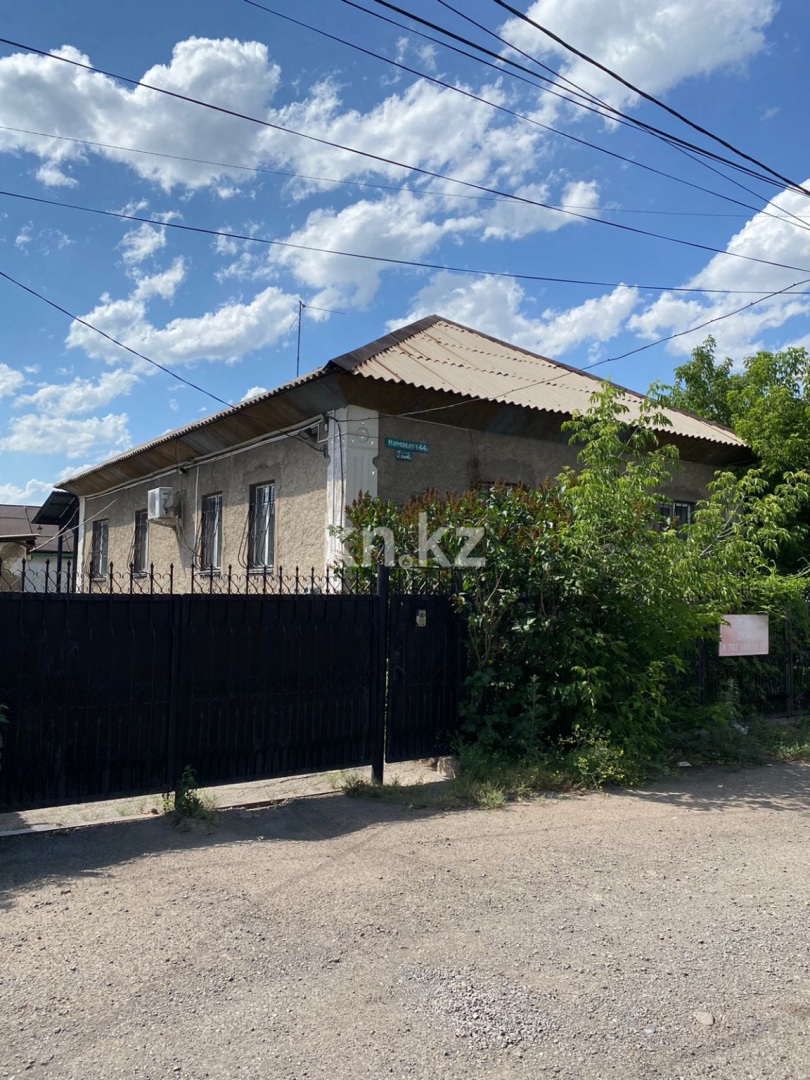 Продажа 6-комнатного дома, 125 м², ул. Мурманская, дом  44 - Продажа домов, коттеджей в Казахстане фото 1 из 9