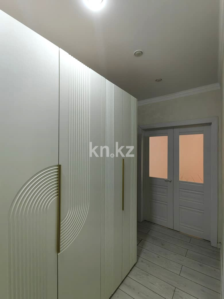 Продажа 4-комнатной квартиры, 143 м², мкр. Голубые Пруды, дом  5/4 - Продажа квартир в Караганде с фото фото 29 из 36