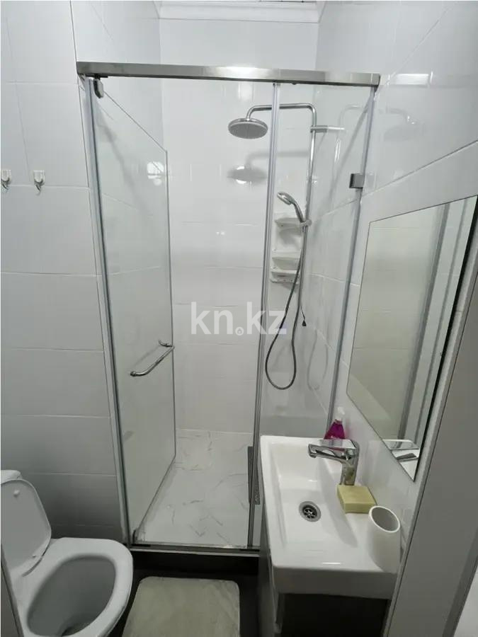 Продажа 3-комнатной квартиры, 70 м², ул. Нажимеденова, дом  29/3 в Астане - фото 4