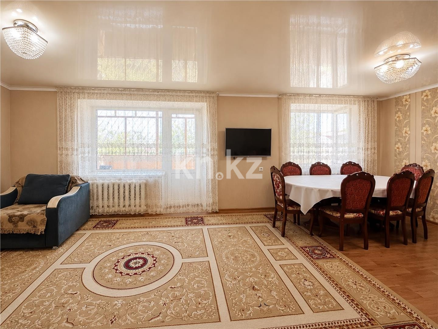 Продажа 4-комнатной квартиры, 99 м² - Продажа четырехкомнатных квартир в кирпичном доме в Казахстане - страница 3 фото 1 из 24