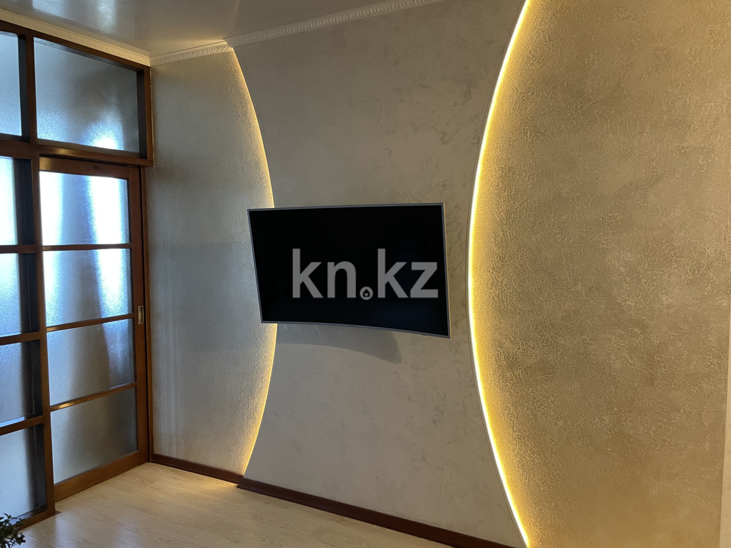 Продажа 3-комнатной квартиры, 64.2 м² - Продажа квартир в Алматы фото 1 из 13