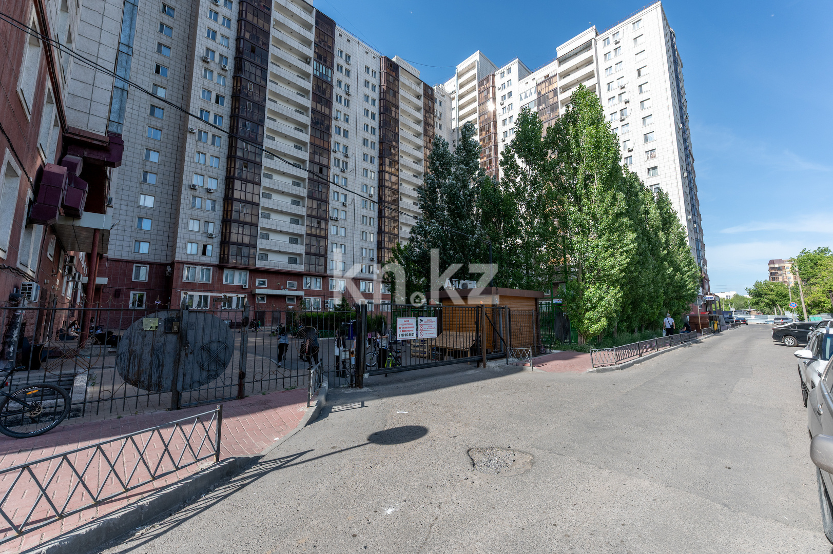 Продажа 2-комнатной квартиры, 70 м², ул. Кенесары, дом  52 - Продажа домов, коттеджей в Костанае фото 6 из 28