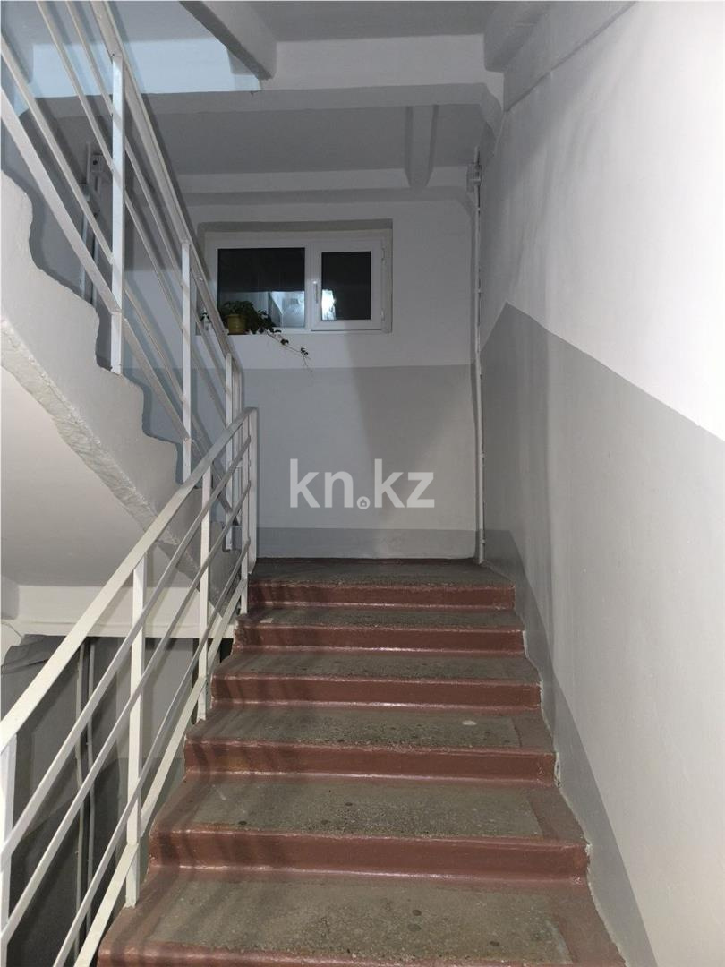 Продажа 4-комнатной квартиры, 76 м², ул. Дюсембекова - Продажа  четырехкомнатных квартир в Караганде фото 16 из 17