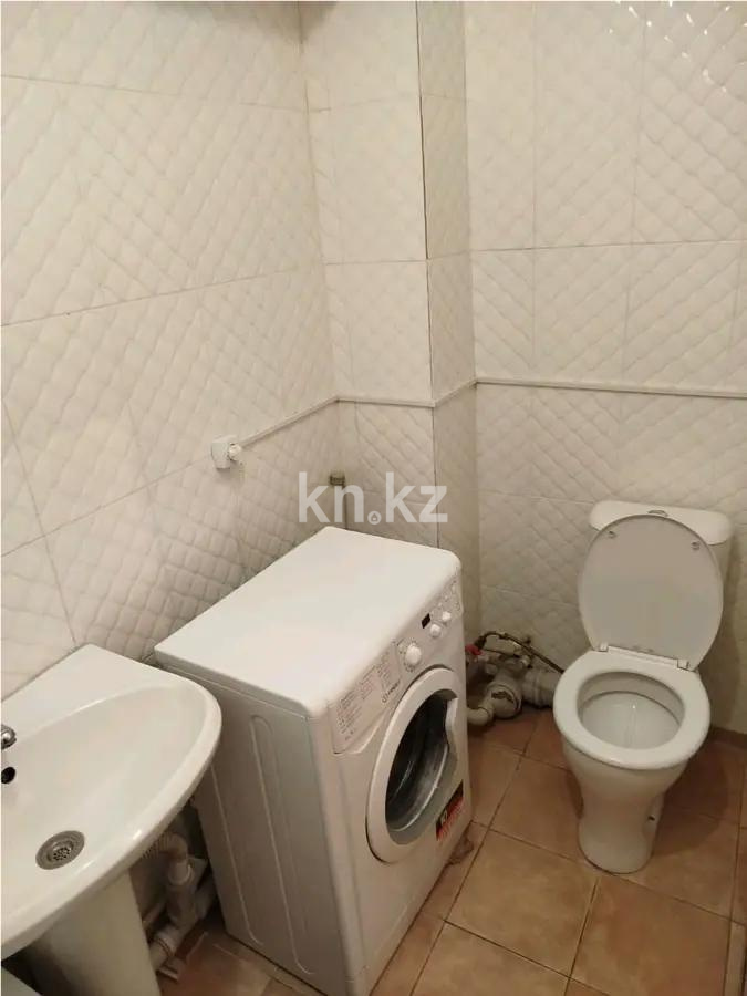 Продажа 2-комнатной квартиры, 32.8 м², ул. Утеген батыра, дом  71а в Алматы - фото 4