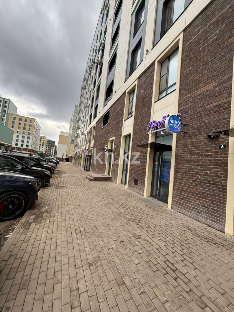 Продажа 3-комнатной квартиры, 77.1 м² в Астане - фото 15