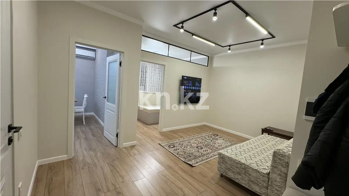 Продажа 2-комнатной квартиры, 42.2 м², мкр-н Калкаман-1, дом  5/9 - Продажа  двухкомнатных квартир в Алматы фото 1 из 5