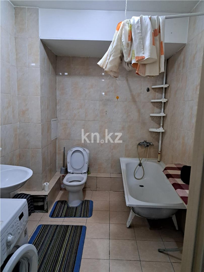 Продажа 2-комнатной квартиры, 76 м², ул. Кенесары в Астане - фото 13