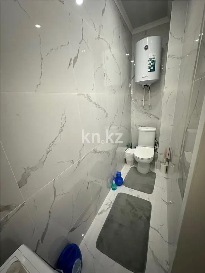 Продажа 2-комнатной квартиры, 56 м², ул. Анжерская, дом  11 в Караганде - фото 5