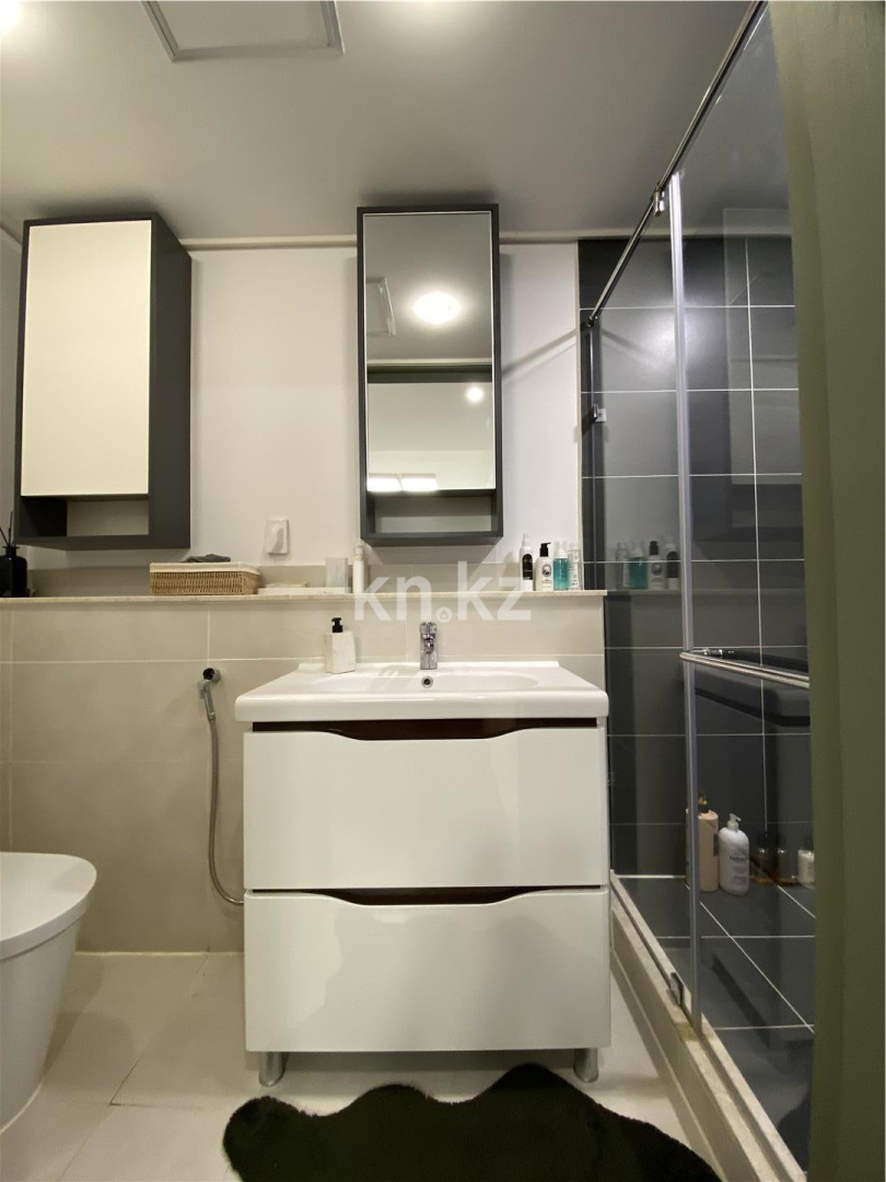 Продажа 3-комнатной квартиры, 90 м², ул. Бухар жырау в Астане - фото 17