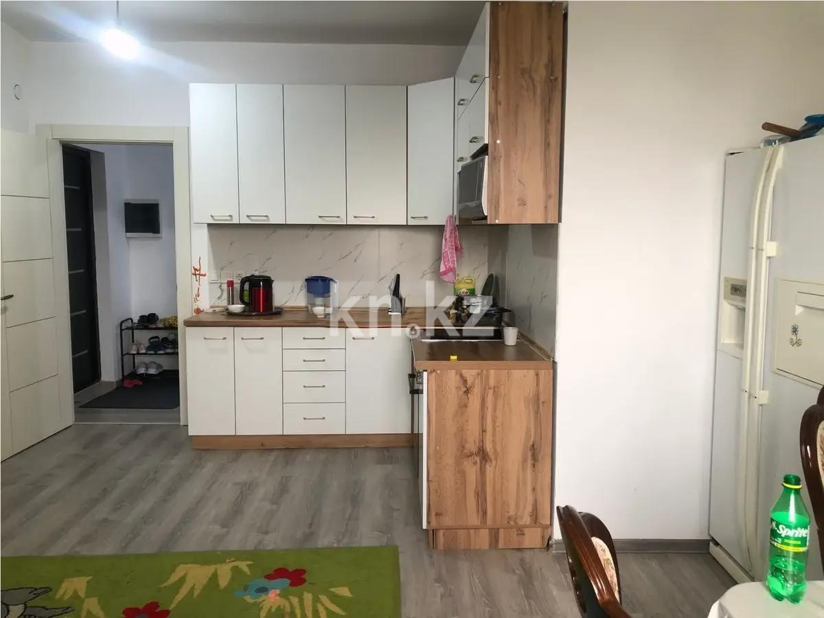 Продажа 3-комнатной квартиры, 84 м², ул. Толе би, дом  273/5 в Алматы - фото 4