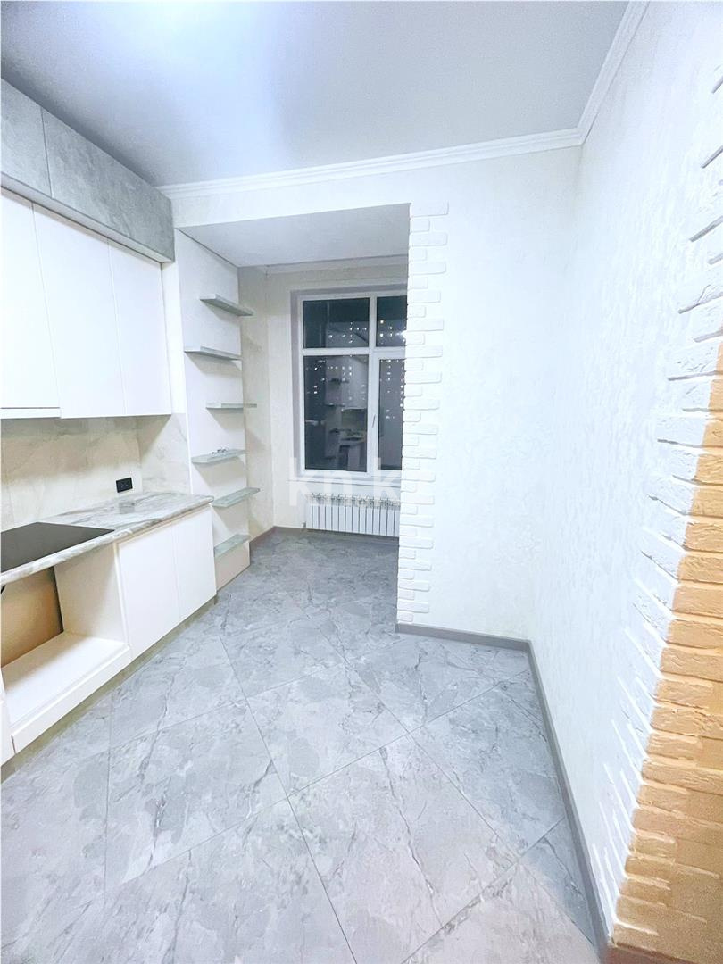 Продажа 2-комнатной квартиры, 43 м², ул. Ашимова - Продажа  двухкомнатных квартир в Караганде фото 1 из 13