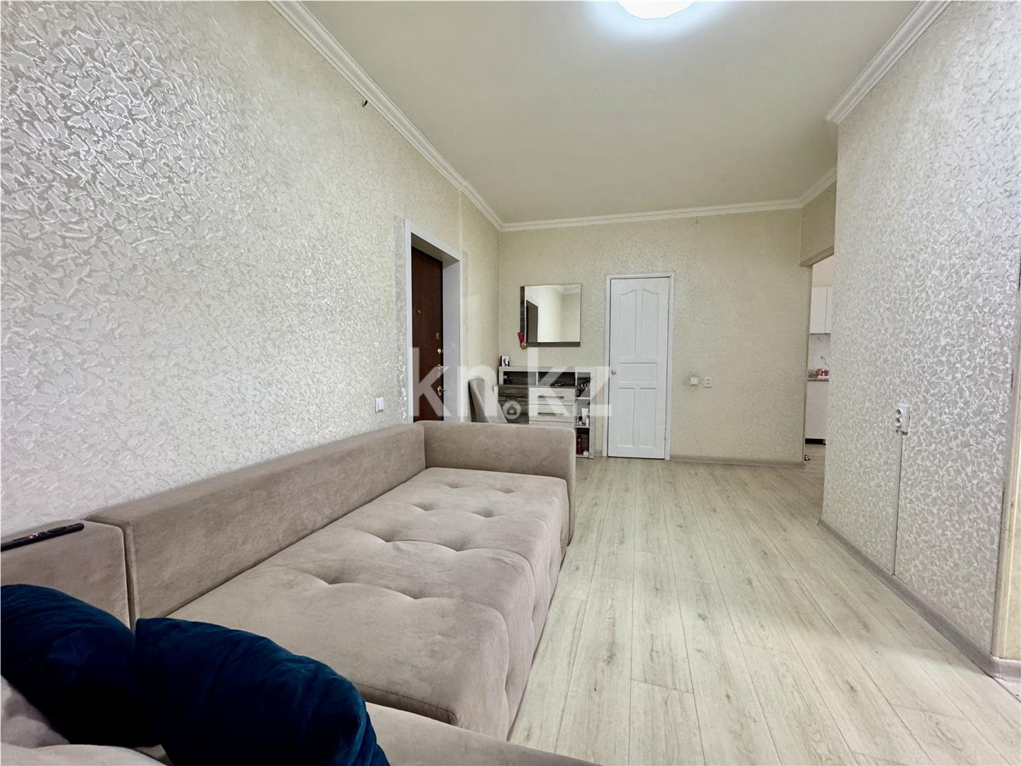 Продажа 1-комнатной квартиры, 48 м², пр. Шахтеров, дом  31б - Продажа  однокомнатных квартир в Караганде фото 10 из 27