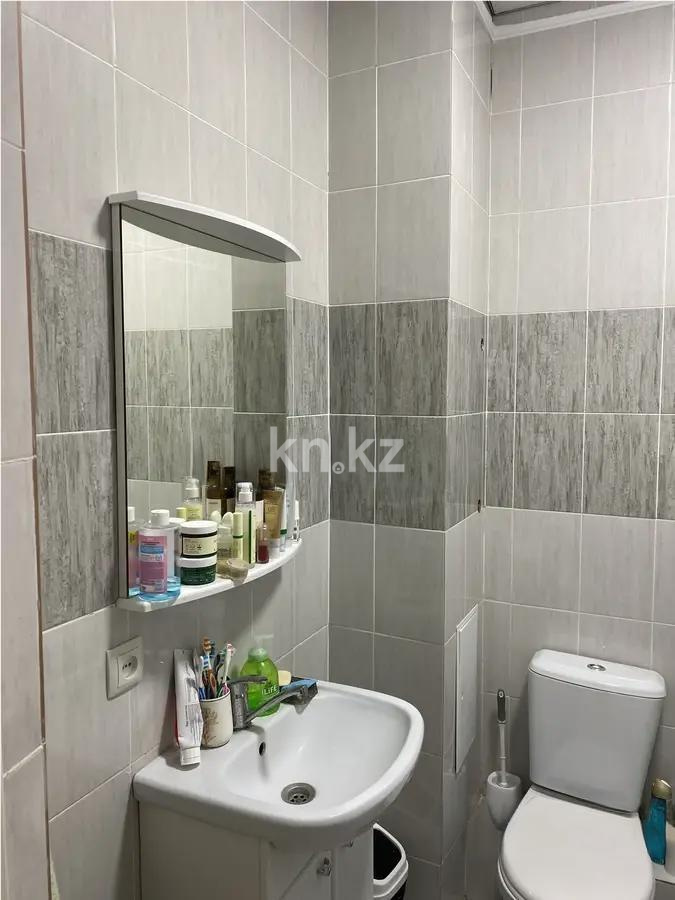 Продажа 1-комнатной квартиры, 43 м², ул. А-92, дом  5 в Астане - фото 2