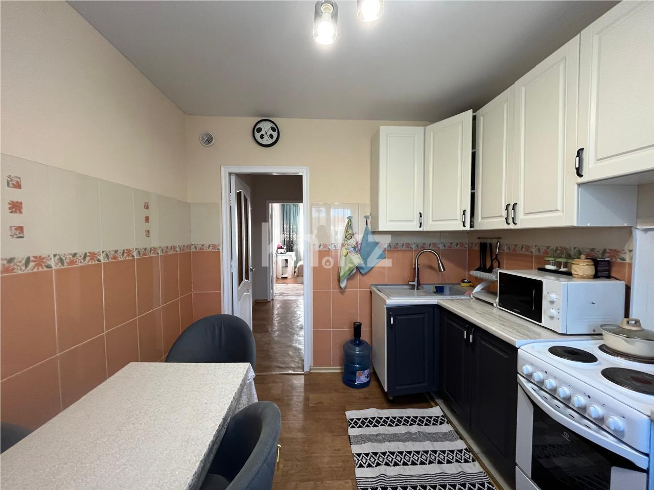 Продажа 3-комнатной квартиры, 64 м², мкр-н Степной-3, дом  1 - Продажа  трехкомнатных квартир в Караганде фото 5 из 14