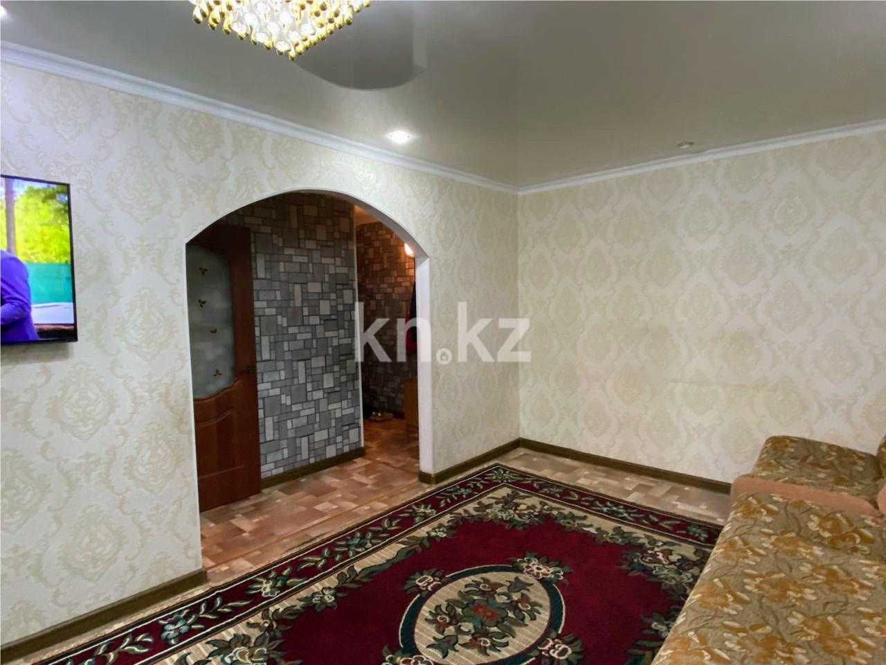 Продажа 2-комнатной квартиры, 44 м², мкр-н 12 в Караганде - фото 2